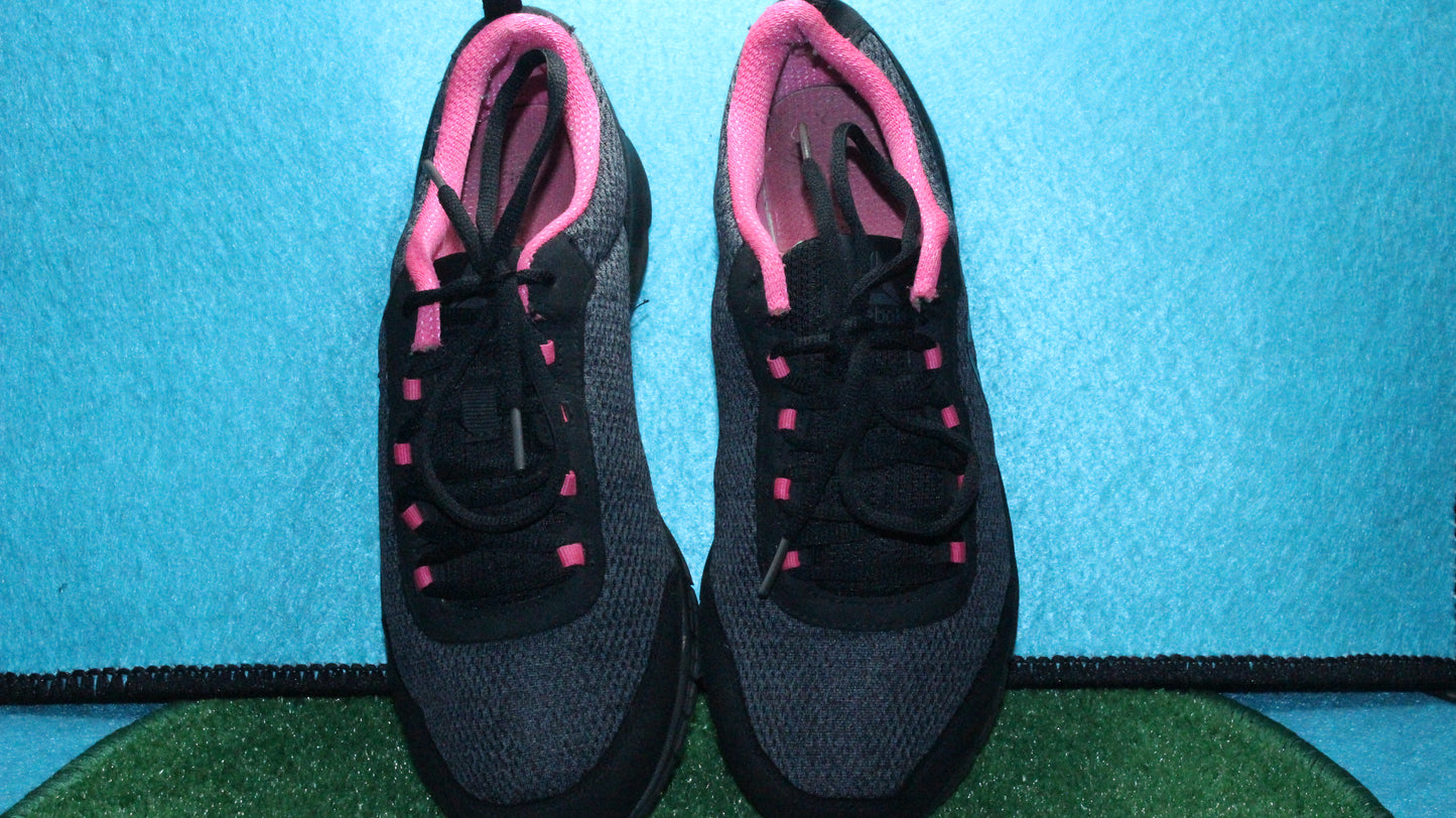 Reebok Original Trainer | Size 38.5 | Preloved