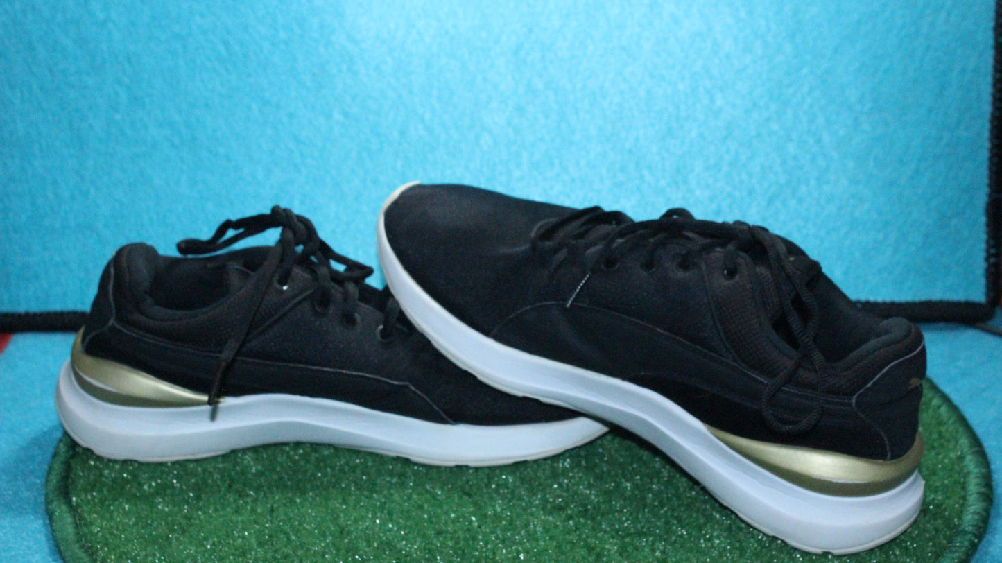 Puma Original Trainer | Size 39.0 | Preloved