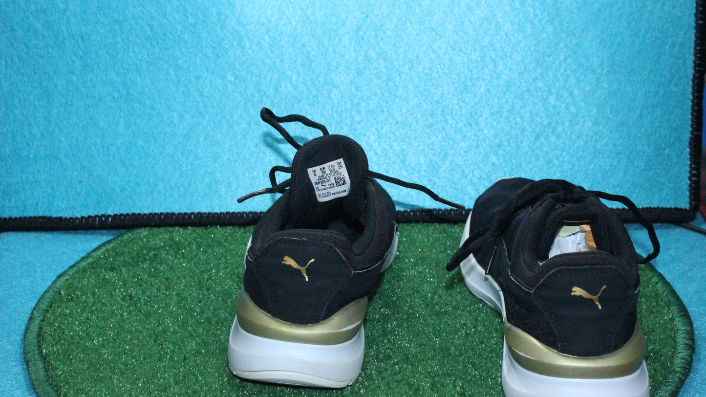 Puma Original Trainer | Size 39.0 | Preloved