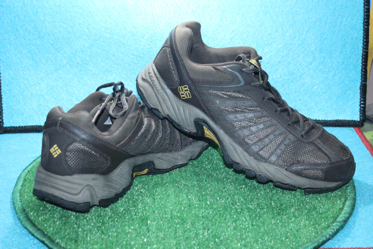 Columbia Hiking | Size 45.5 | Preloved