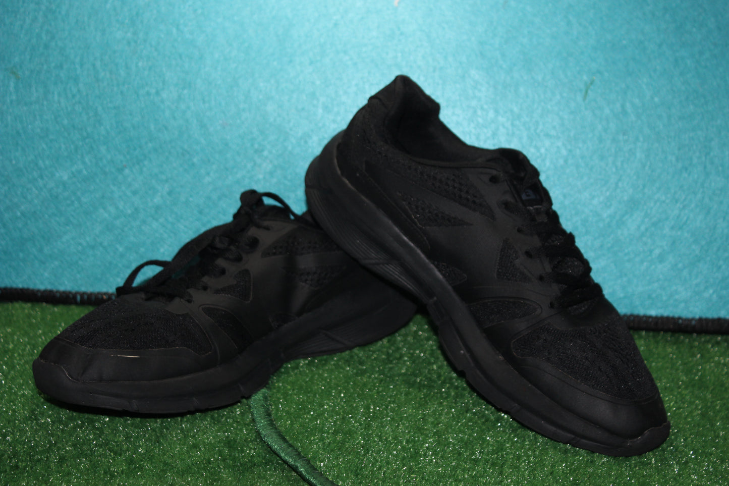 RBX Original Trainer | Size 43.0 | Preloved