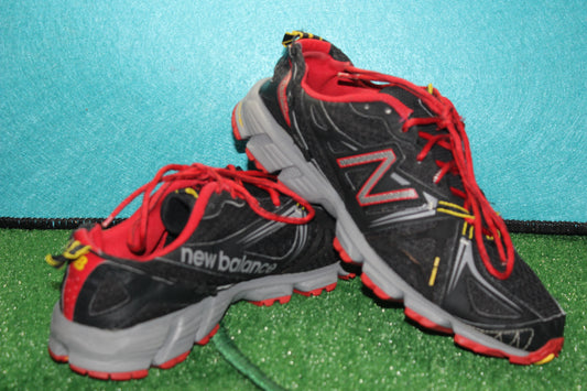 New Balance Hiking | Size 44.0 | Preloved